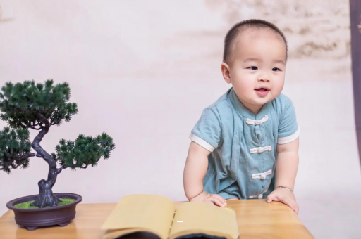 简阳怀孕初期肚子紧绷